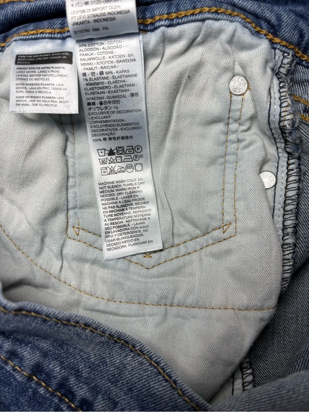 Levi's 505 Men's Size 42X30 Straight Leg Jeans Medium Wash Denim Exceptional